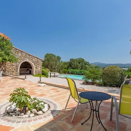 The Old Farmhouse At Σπίτι διακοπών Grimaud