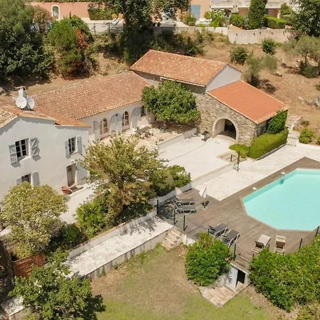 Σπίτι διακοπών The Old Farmhouse At Grimaud